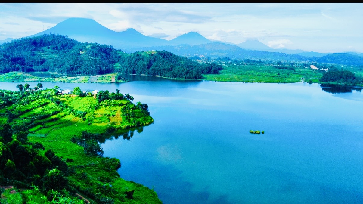 Land for tourist lodges