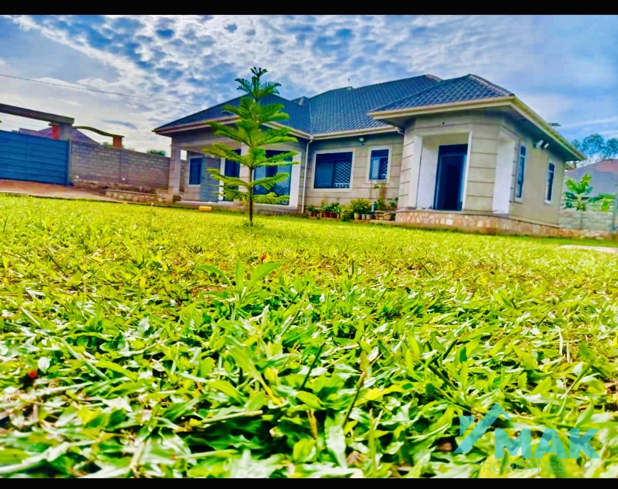 5-Bedroom house