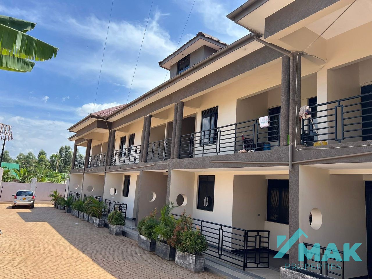 12 units rentals